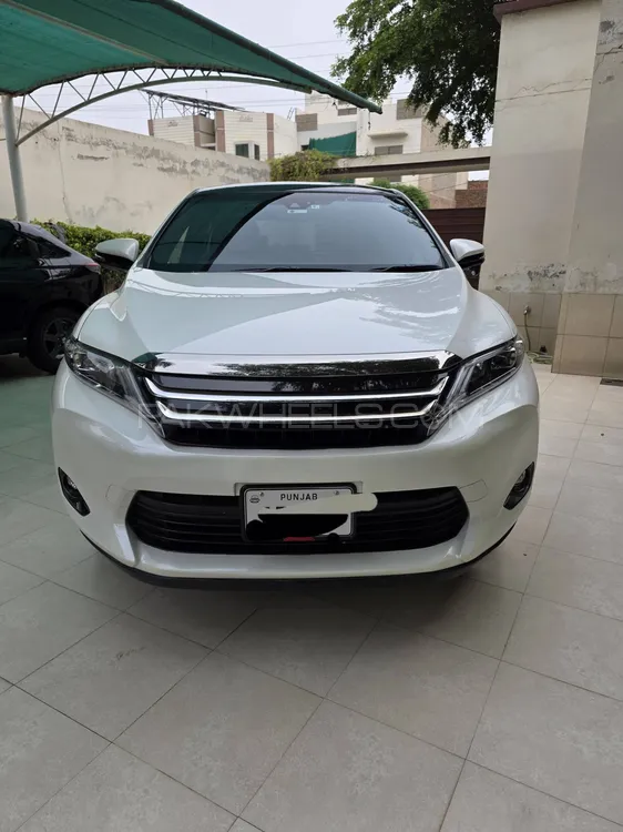 Toyota Harrier 2015 for Sale in Sahiwal Image-1