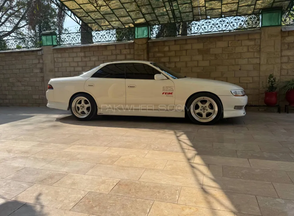 Toyota Mark II 1993 for Sale in Mardan Image-1