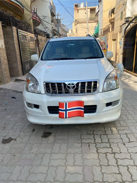 Toyota Prado 2006 for Sale in Sialkot Image-1
