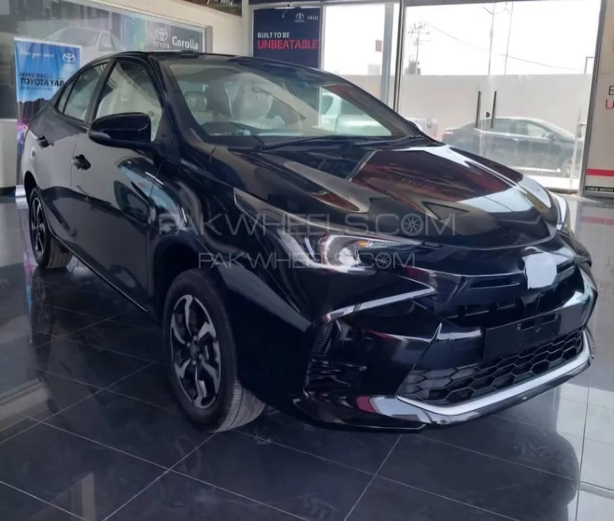 Toyota Yaris Sedan 2025 for Sale in Lahore Image-1