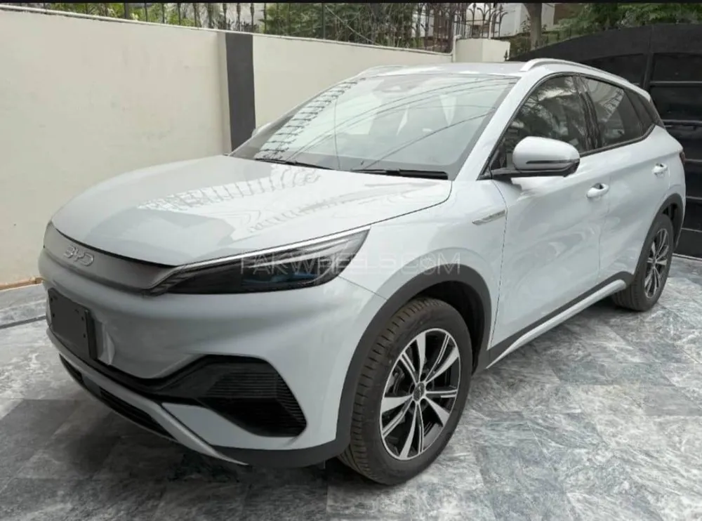 BYD Atto 3 2025 for Sale in Peshawar Image-1