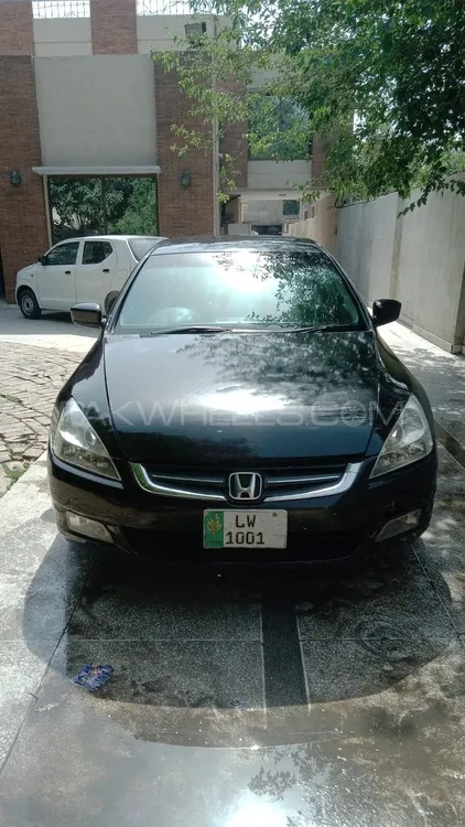 Honda Accord 2005 for Sale in Lodhran Image-1