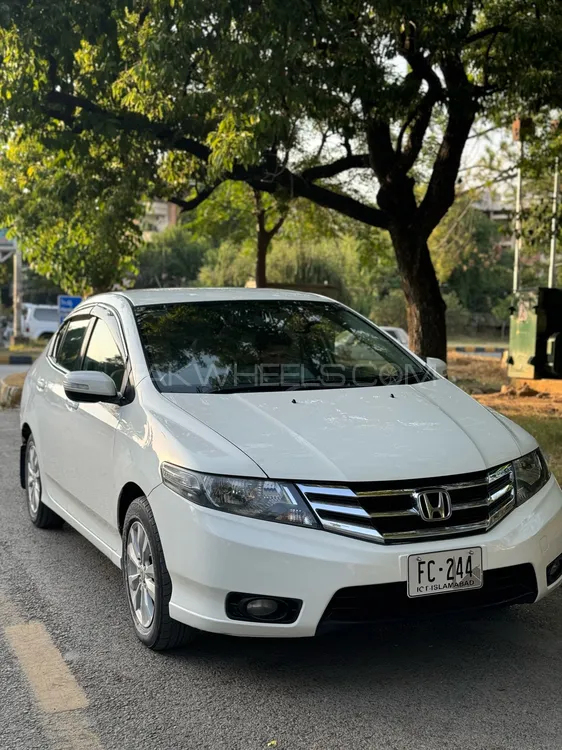 Honda City 2015 for Sale in Islamabad Image-1