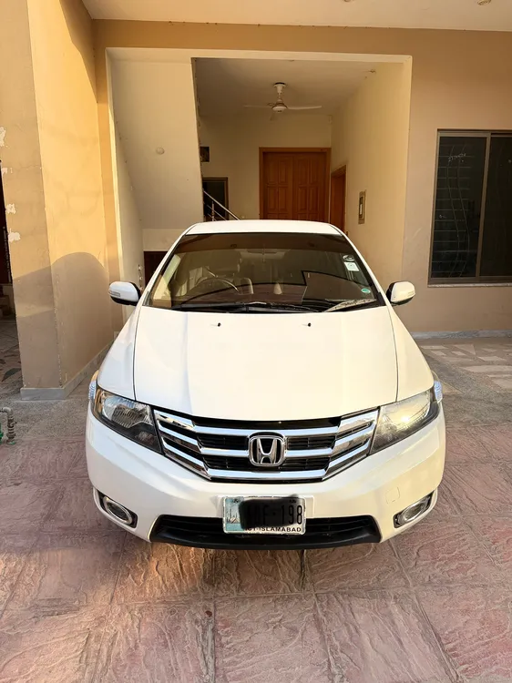 Honda City 2017 for Sale in Islamabad Image-1