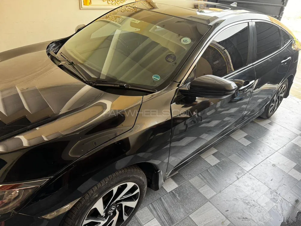 Honda Civic 2017 for Sale in Sahiwal Image-1