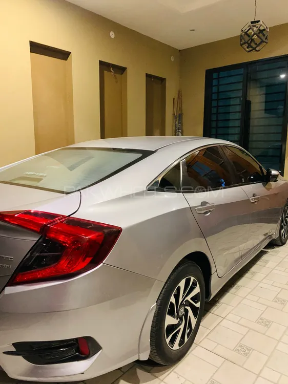 Honda Civic 2018 for Sale in Jhang Image-1