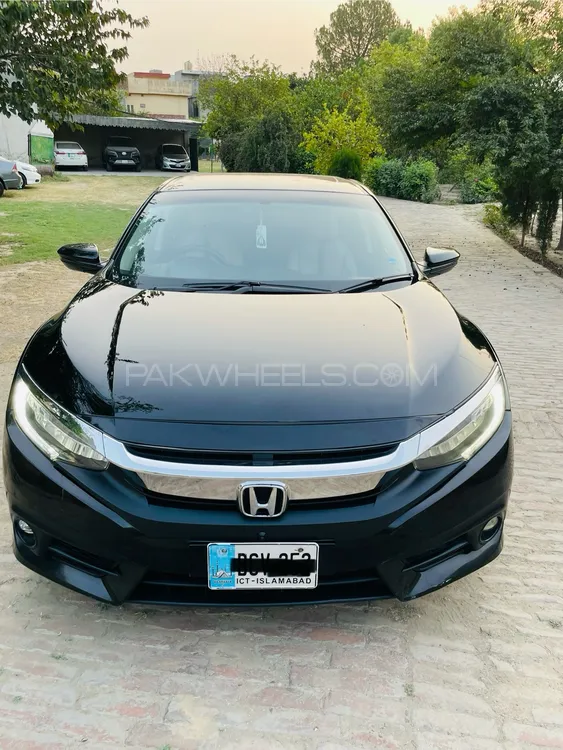 Honda Civic 2020 for Sale in Lahore Image-1