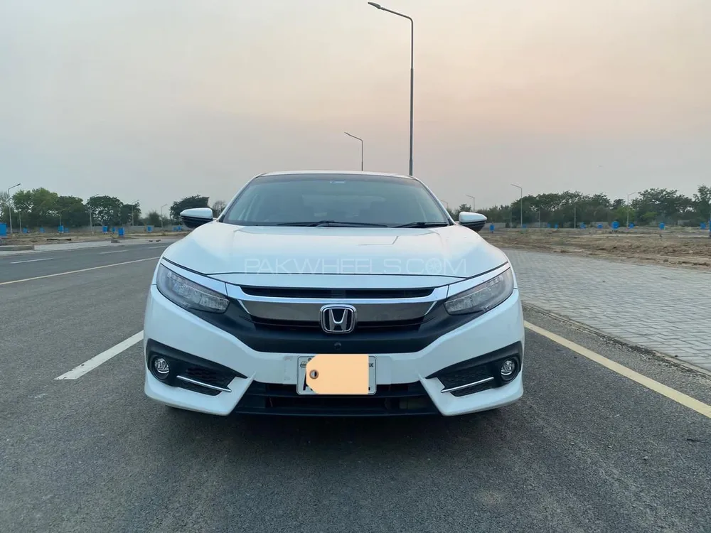 Honda Civic 2020 for Sale in Lahore Image-1