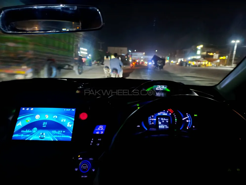 Honda Insight 2012 for Sale in Multan Image-1