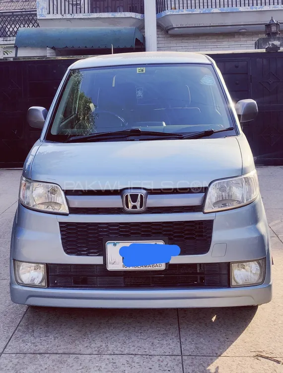 Honda Zest 2010 for Sale in Islamabad Image-1