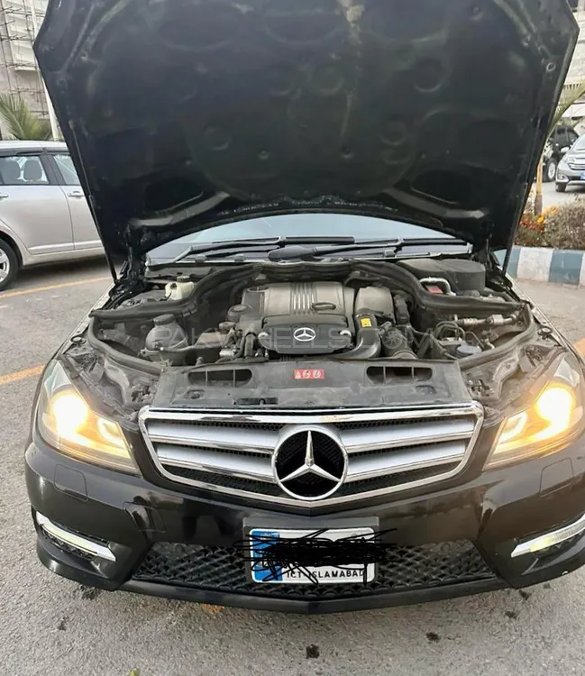Mercedes Benz C Class 2013 for Sale in Islamabad Image-1