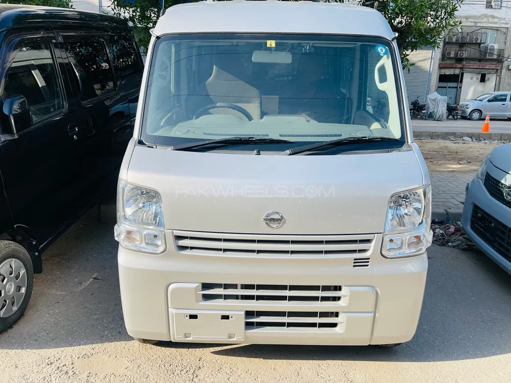 Nissan Clipper 2018 for Sale in Karachi Image-1