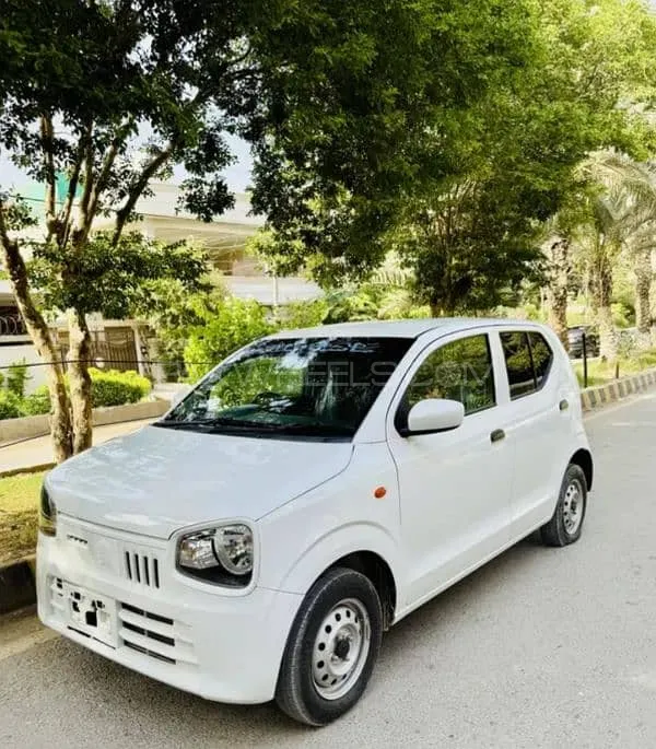 Suzuki Alto 2024 for Sale in Hyderabad Image-1