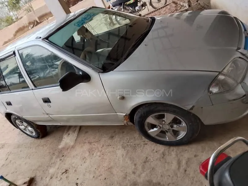 Suzuki Cultus 2004 for Sale in Liaqat Pur Image-1