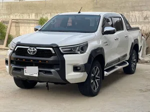 Toyota Hilux Revo V Automatic 2.8 2021 for Sale