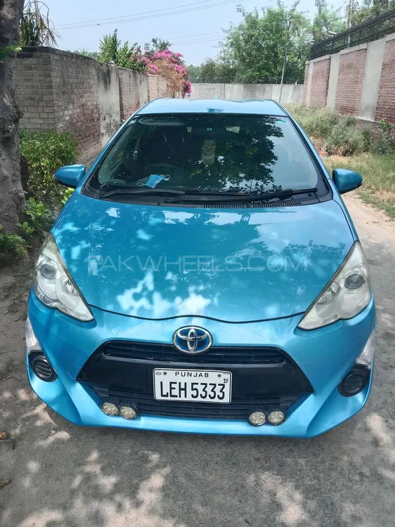 Toyota Aqua 2015 for Sale in Okara Image-1