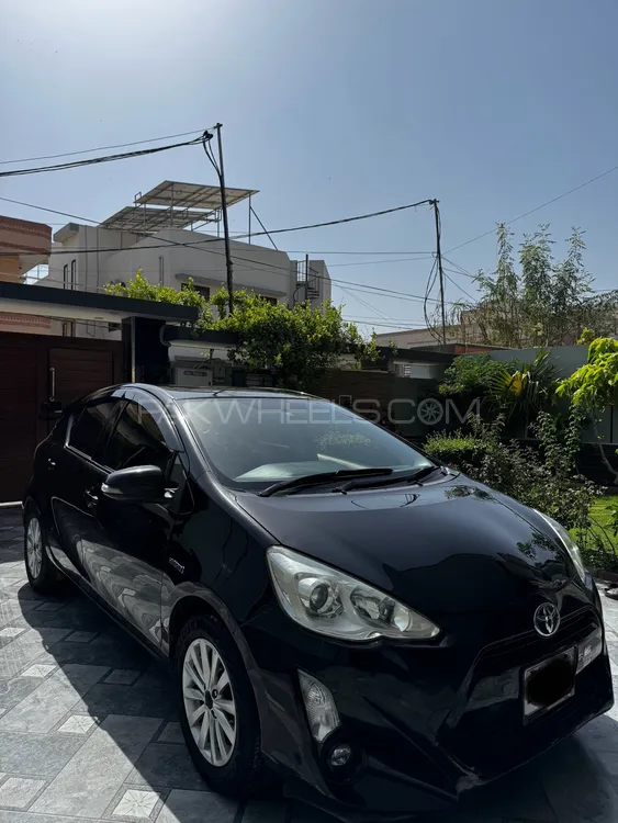 Toyota Aqua 2015 for Sale in Karachi Image-1