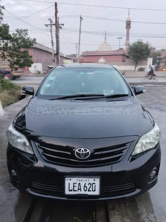 Toyota Corolla 2012 for Sale in Faisalabad Image-1