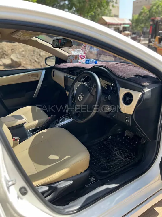 Toyota Corolla 2021 for Sale in Karachi Image-1
