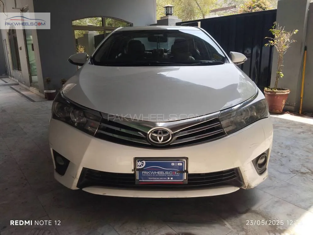 Toyota Corolla 2015 for Sale in Islamabad Image-1