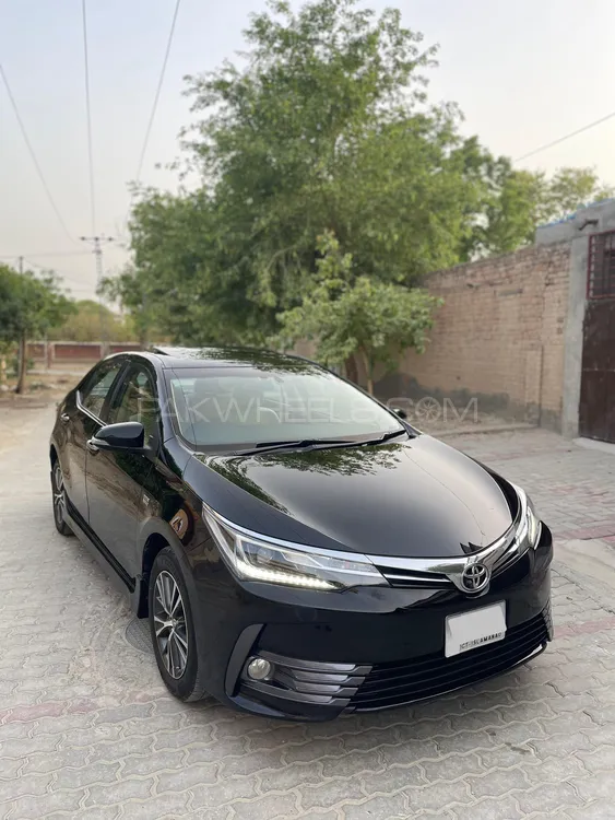 Toyota Corolla 2017 for Sale in Bahawalpur Image-1