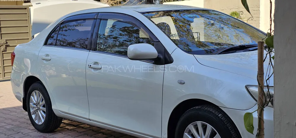 Toyota Corolla Axio 2007 for Sale in Lahore Toyota Corolla Axio 2007 for Sale in Lahore Image-7