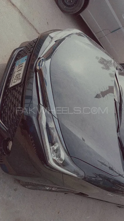 Toyota Corolla Fielder 2015 for Sale in Islamabad Image-1