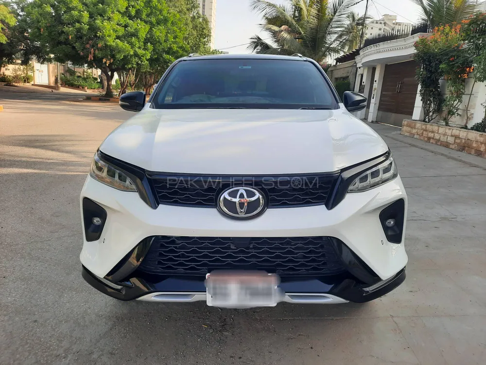 Toyota Fortuner 2022 for Sale in Karachi Image-1