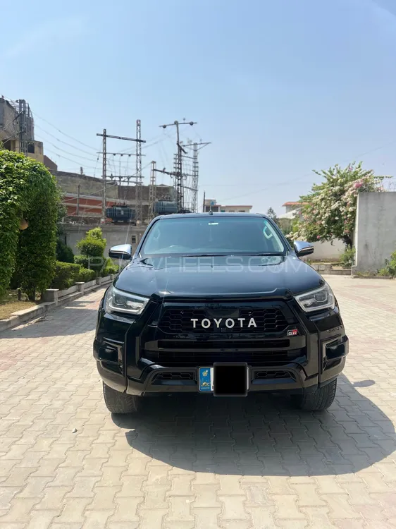 Toyota Hilux 2020 for Sale in Islamabad Image-1