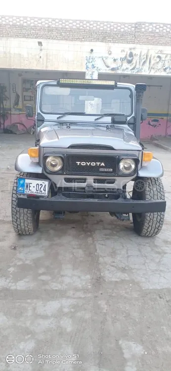 Toyota Land Cruiser 1986 for Sale in Dera ismail khan Image-1