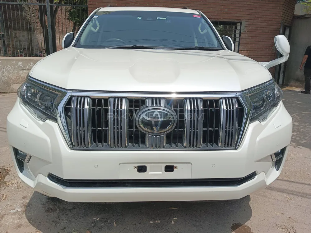 Toyota Prado 2019 for Sale in Gujranwala Image-1