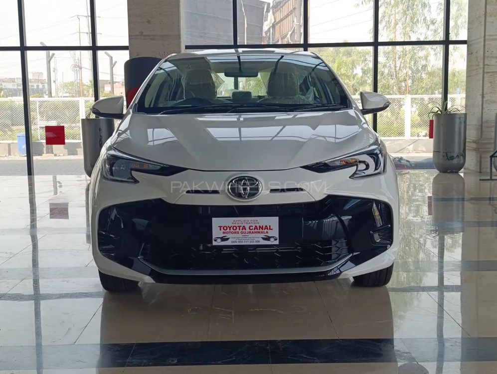 Toyota Yaris Sedan 2025 for Sale in Gujranwala Image-1