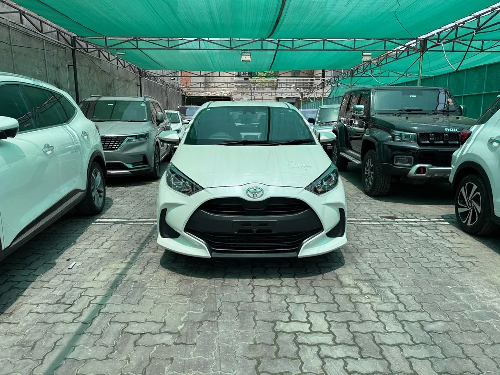 Toyota Yaris Hatchback 2022 for Sale in Lahore Image-1
