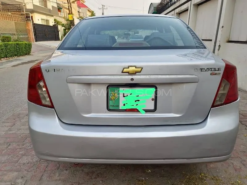 Chevrolet Optra 2005 for Sale in Lahore Image-1