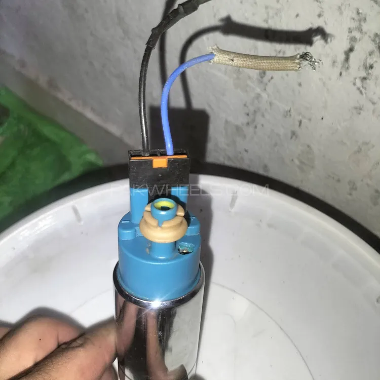 daihatus move fual pump 2002 to 2012 Image-1
