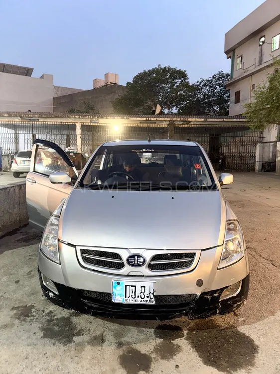 FAW V2 2015 for Sale in Rawalpindi Image-1