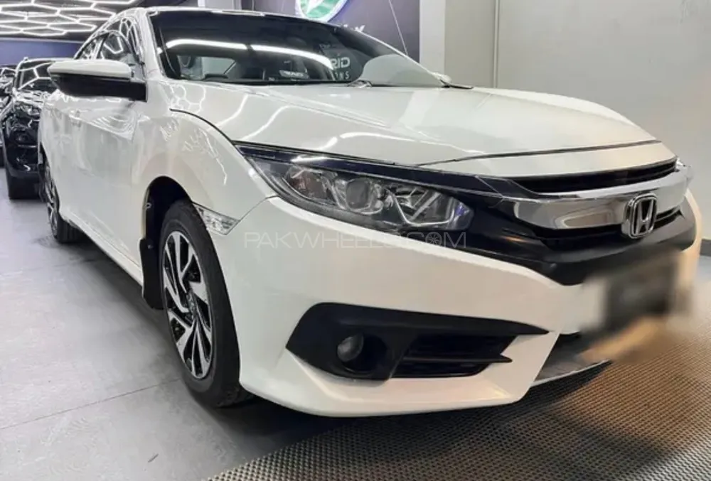 Honda Civic 2017 for Sale in Lahore Image-1