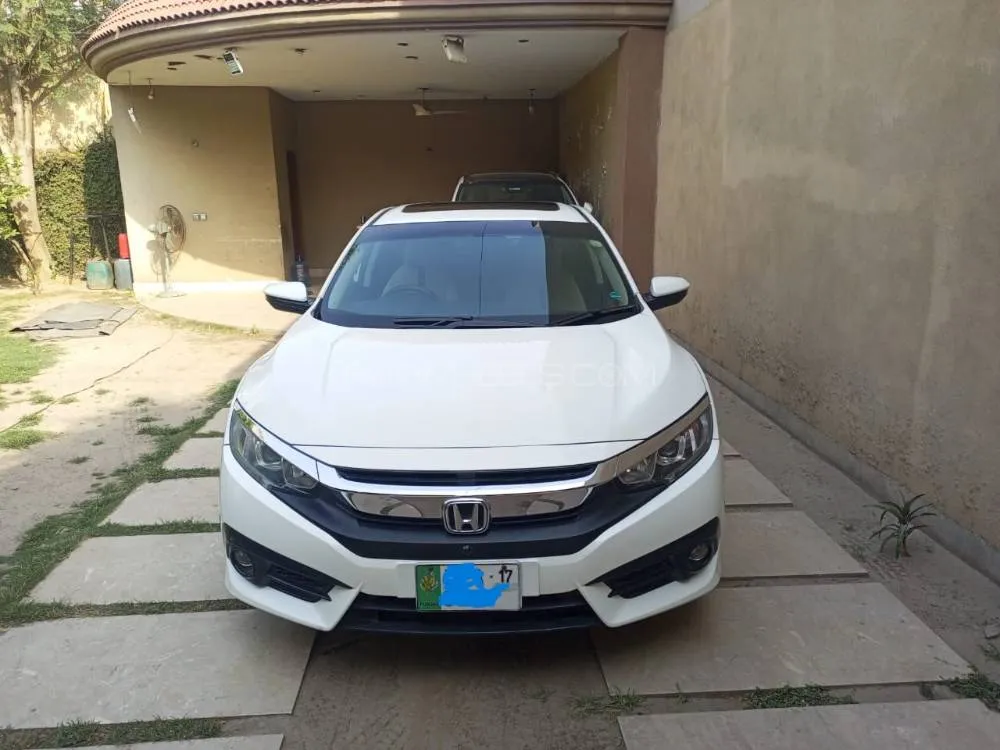 ہونڈا سوک 2017 for Sale in لاہور Image-1
