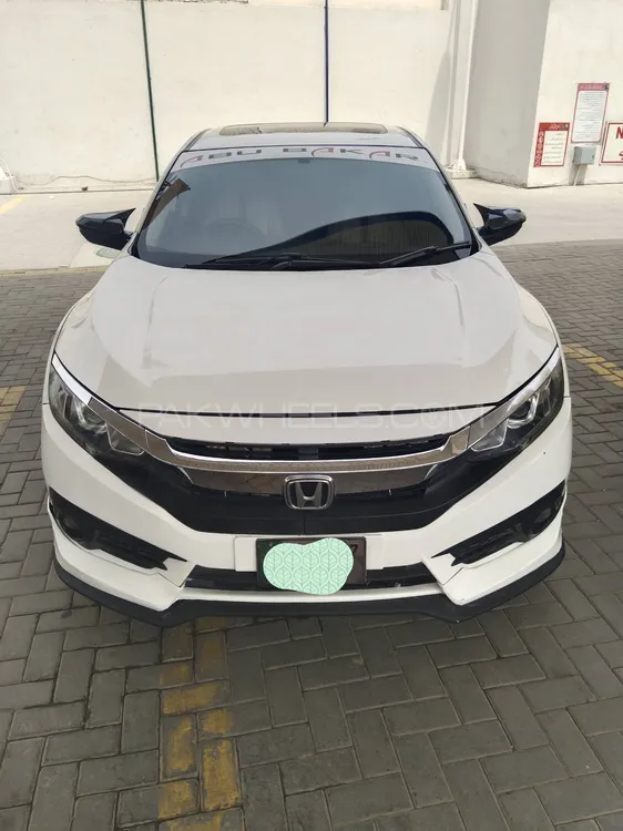 Honda Civic 2017 for Sale in Multan Image-1
