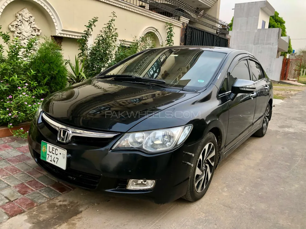 Honda Civic 2011 for Sale in Lahore Image-1