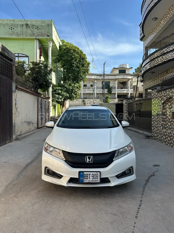 Honda Grace Hybrid 2015 for Sale in Rawalpindi Image-1
