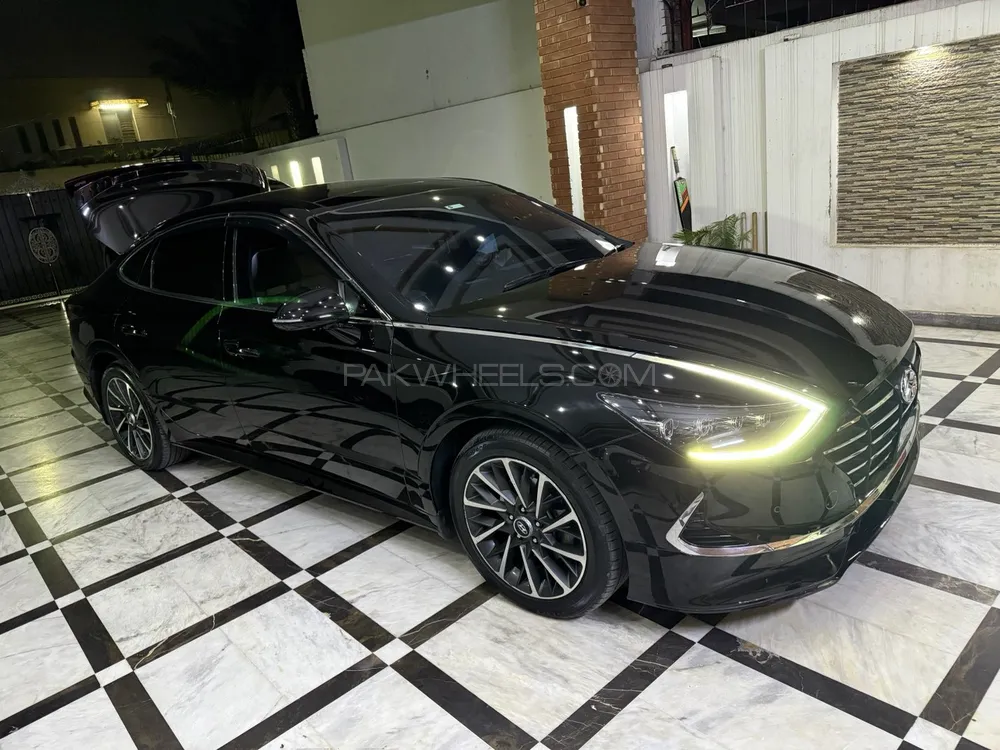 Hyundai Sonata 2022 for Sale in Lahore Image-1