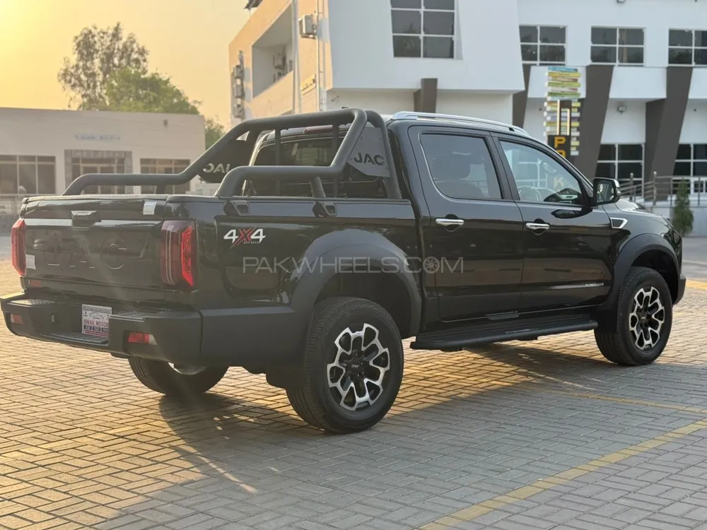 JAC T9 2025 for Sale in Lahore Image-1
