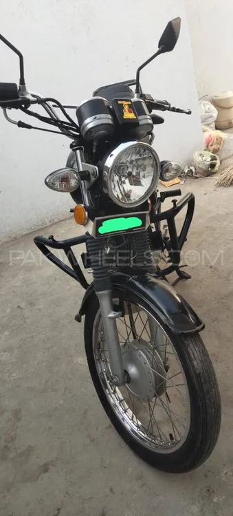 سوزوکی GS 150 2015 for Sale Image-1