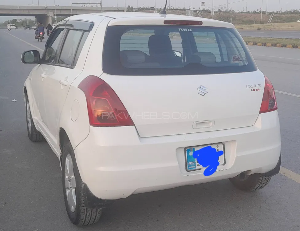 Suzuki Swift 2014 for Sale in Islamabad Image-1