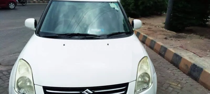 Suzuki Swift 2010 for Sale in Karachi Image-1