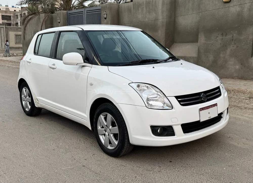 Suzuki Swift 2018 for Sale in Karachi Image-1