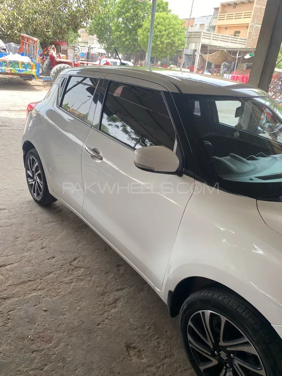 Suzuki Swift 2023 for Sale in Liaqat Pur Image-1