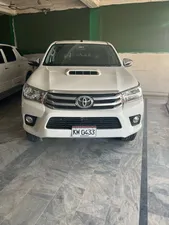 Toyota Hilux Revo G 3.0 2017 for Sale