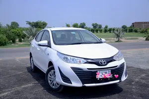 Toyota Yaris Sedan GLI MT 1.3 2020 for Sale